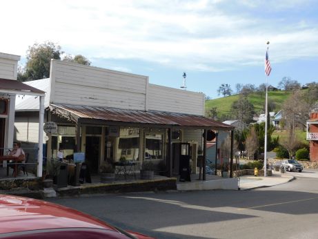[Picture of Mooney Saloon and Koehler Bakery]